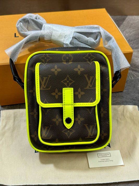 Louis Vuitton Christopher Wearable Wallet Shoulder Bag