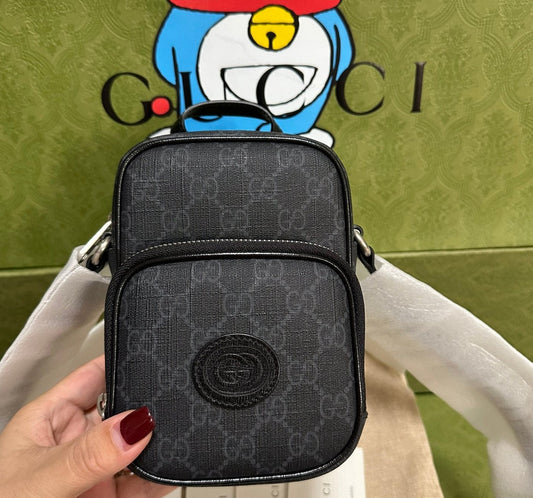 Gucci Retro Black GG Cross-Body Camera Bag