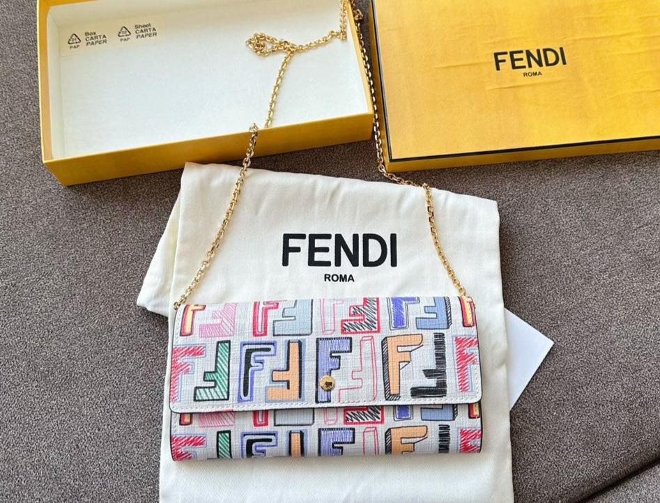 Fendi FF Full Print Woc Chain Shoulder Bag