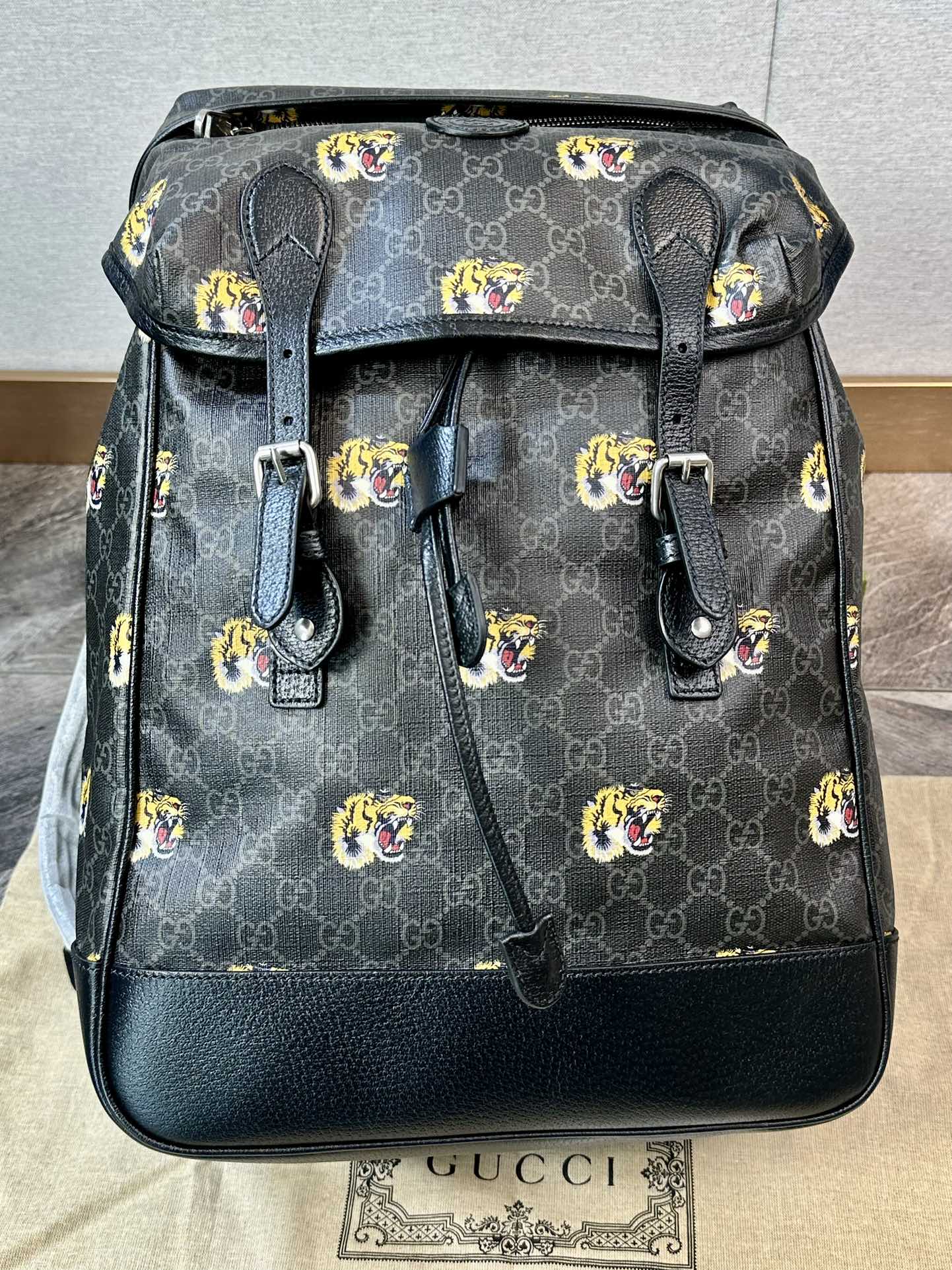 Gucci Supreme Tiger Print Backpack