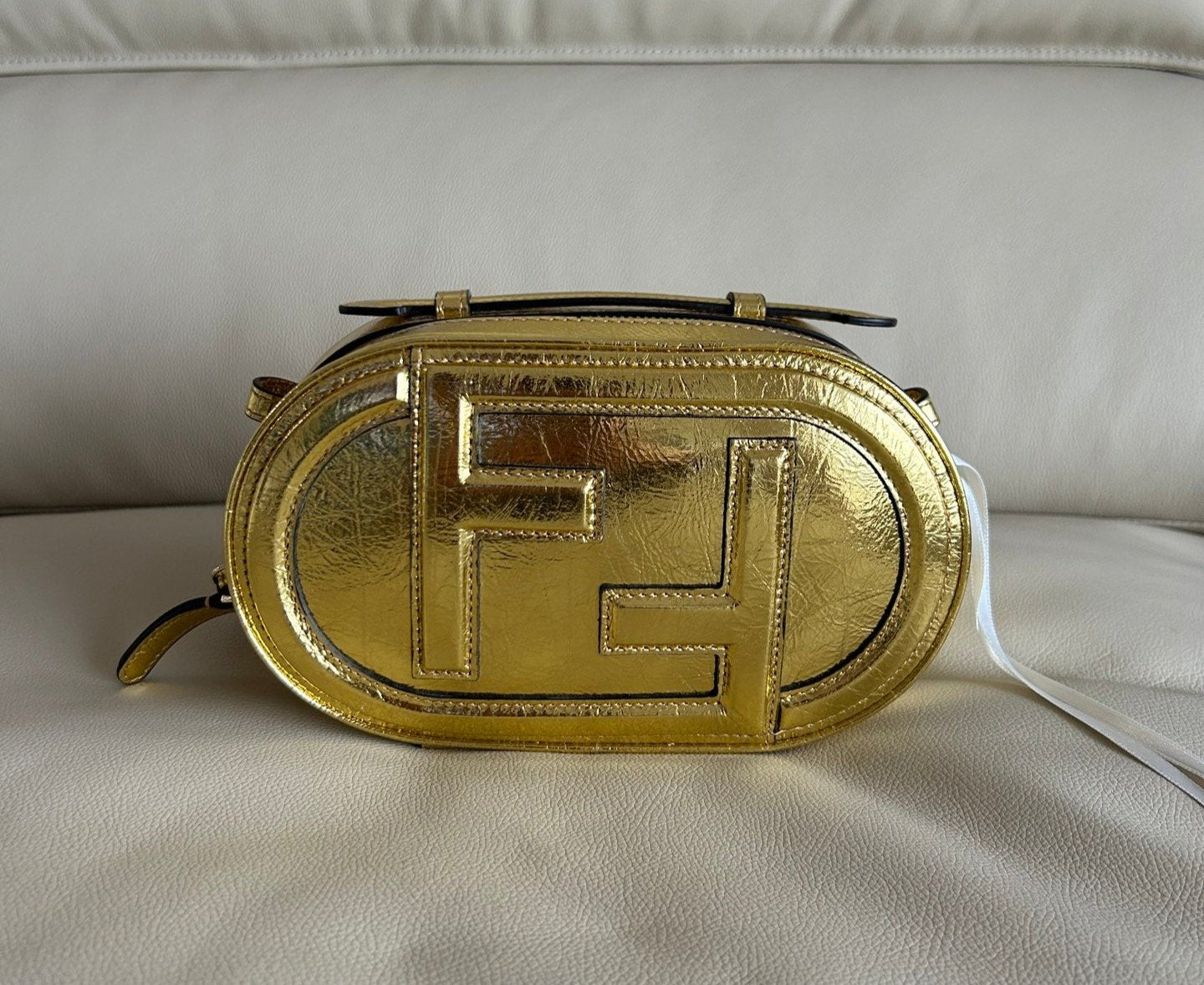 Fendi FF O'Lock Oval Mini Camera Bag Shoulder Crossbody Bag