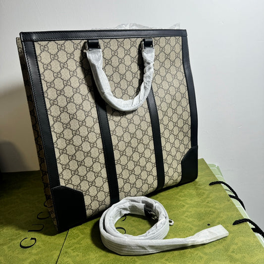 Gucci GG Supreme Handbag Shoulder Bag