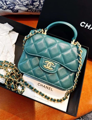 Chanel 21 Diamond Patterned Mini Woc Chain Bag Shoulder Bag