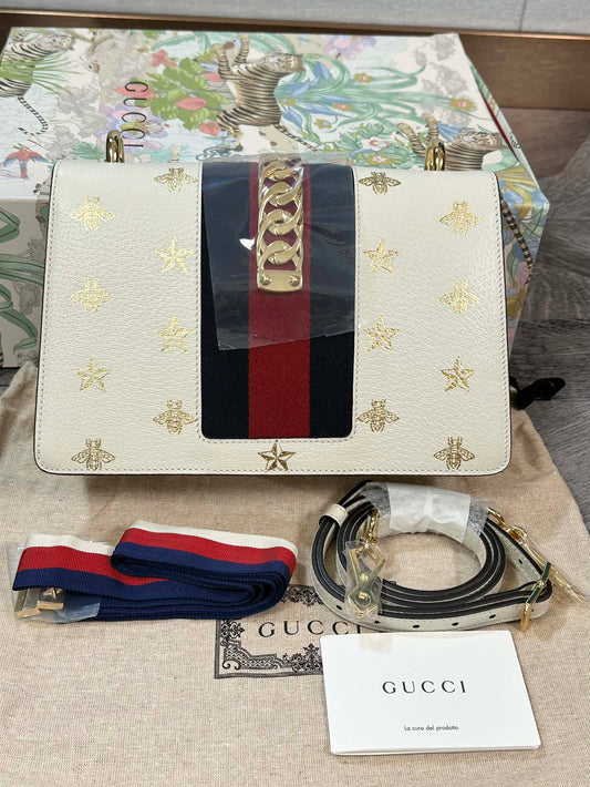 Gucci Sylvie White Gold Plated Bee Carrying Shoulder Bag