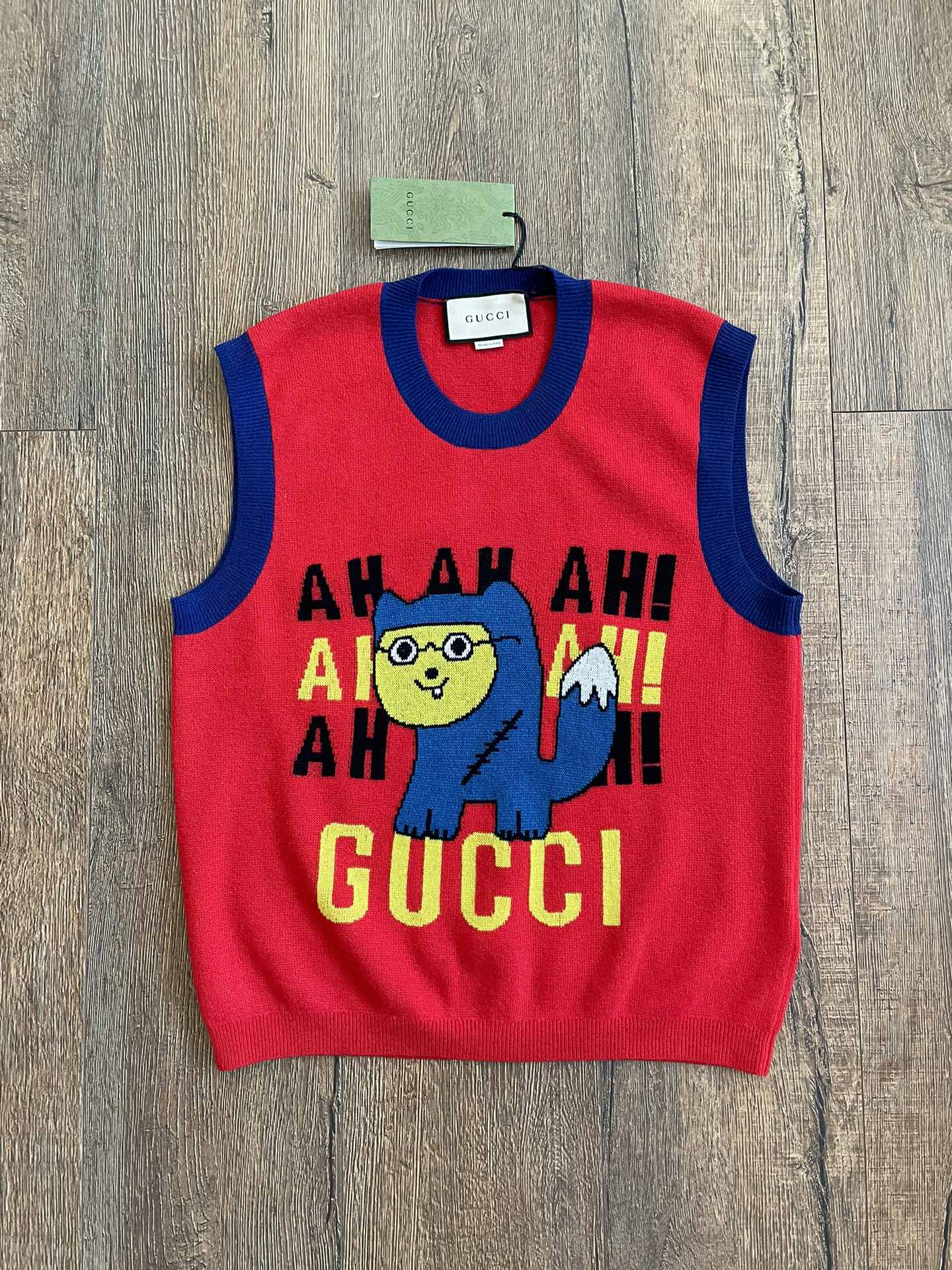 Gucci Letter Cartoon Vest