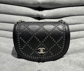 Chanel Black Diamond Patterned Rivet Shoulder Crossbody Bag