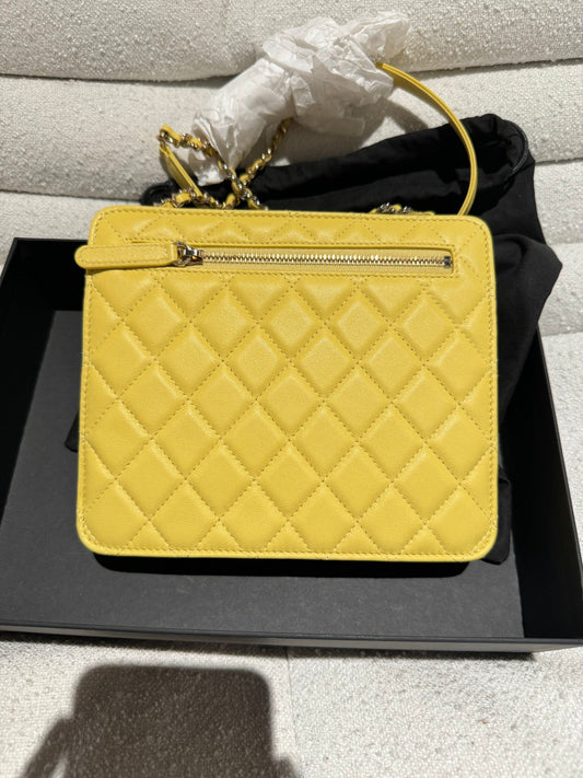 Chanel Yellow Zipper Diamond Pattern Shoulder Bag Crossbody Bag