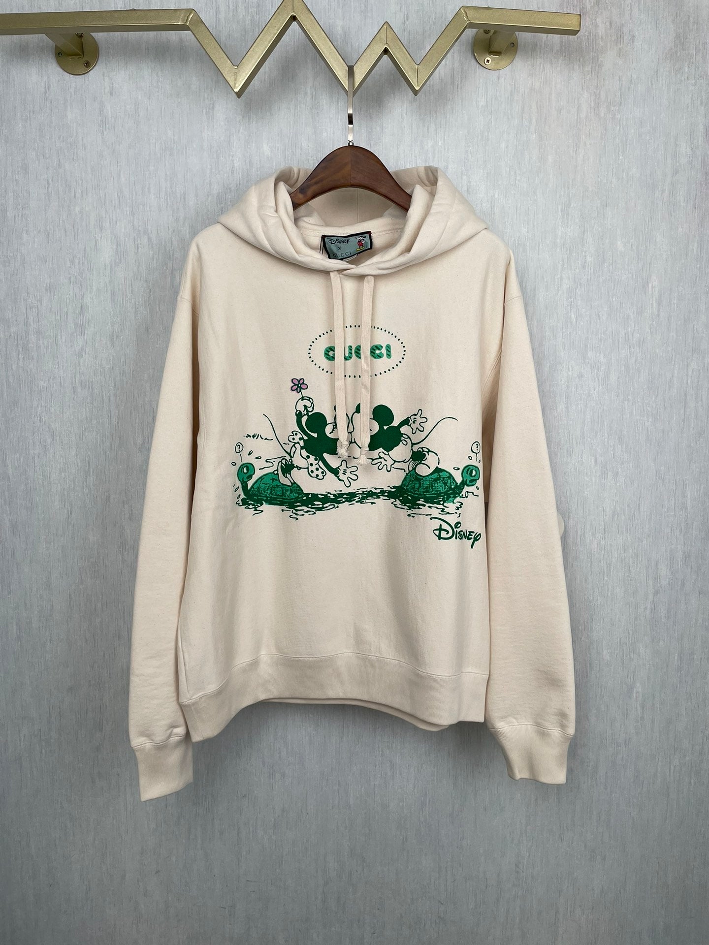 Gucci × Disney Co branded Limited Edition Mickey Sweater