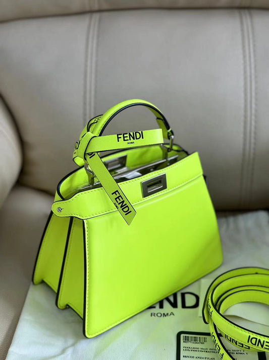 Fendi Peekaboo Iseeu Mini Shoulder Handbag