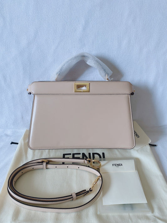 Fendi Peekaboo Iseeu Pink Shoulder Handbag