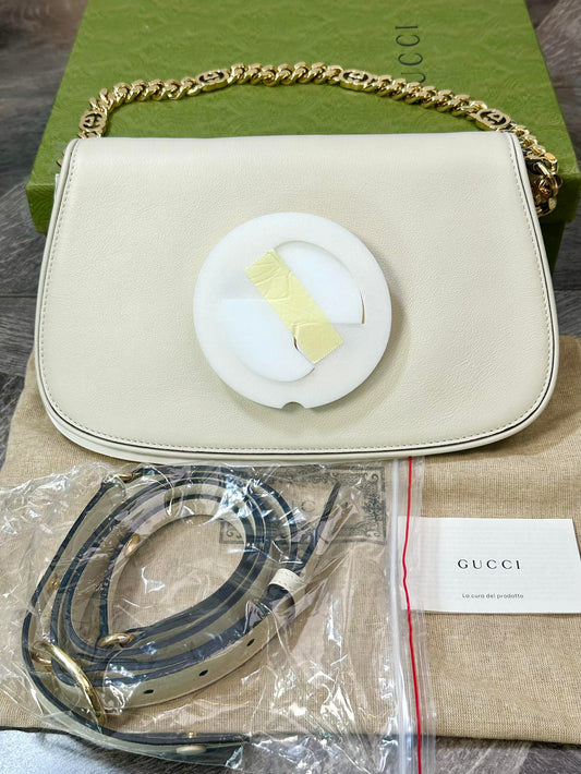 Gucci Blondie GG Logo White Saddle Flip Bag Shoulder Crossbody Bag