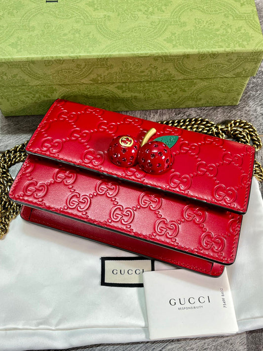 Gucci Red Cherry Mmini Chain Bag Shoulder Crossbody Bag