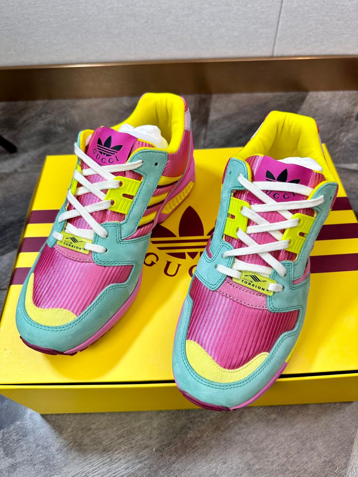 Gucci × Adidas Co branded Sneakers