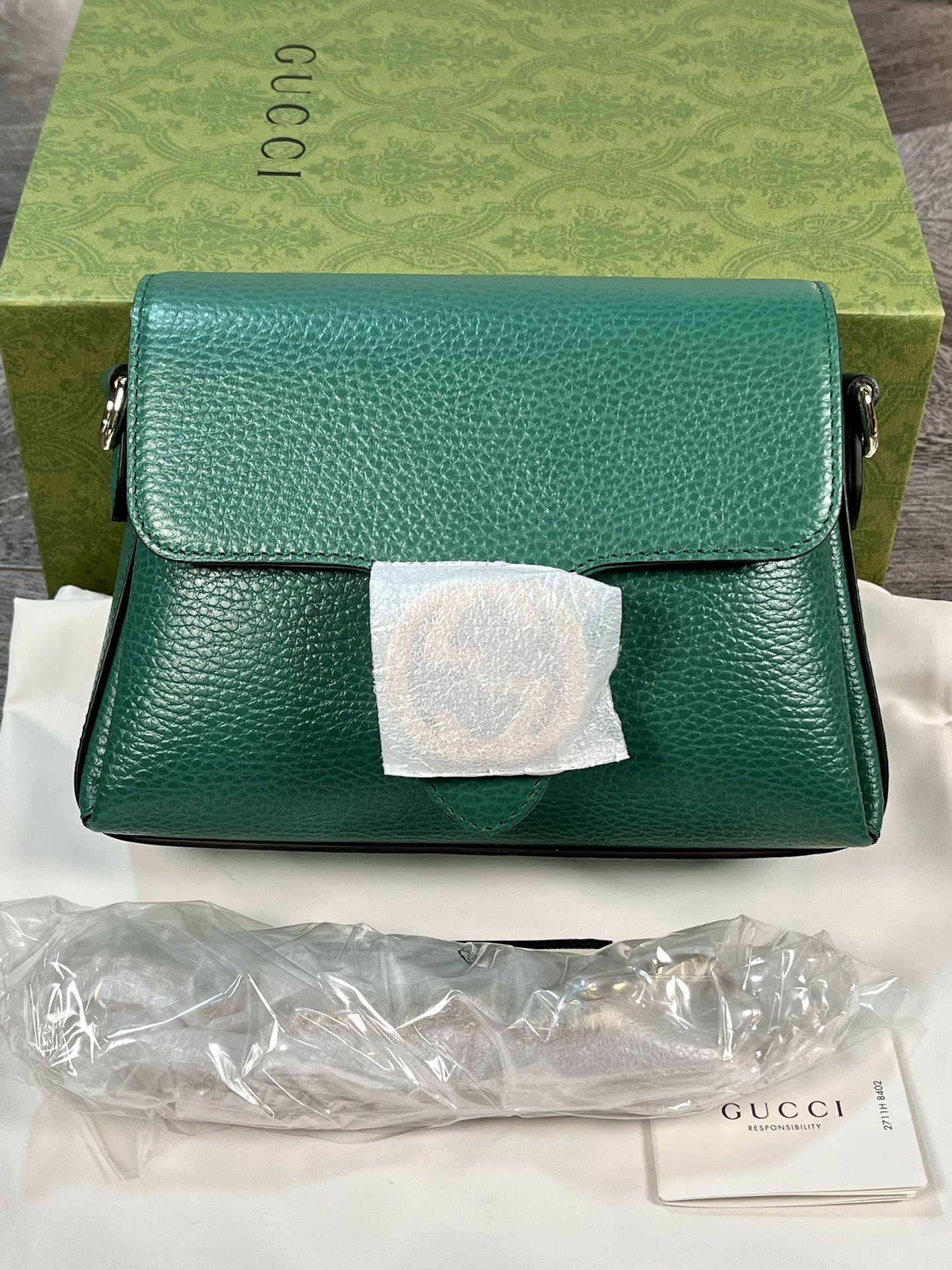 Gucci Green Litchi Pattern Organ Bag Shoulder Crossbody Bag