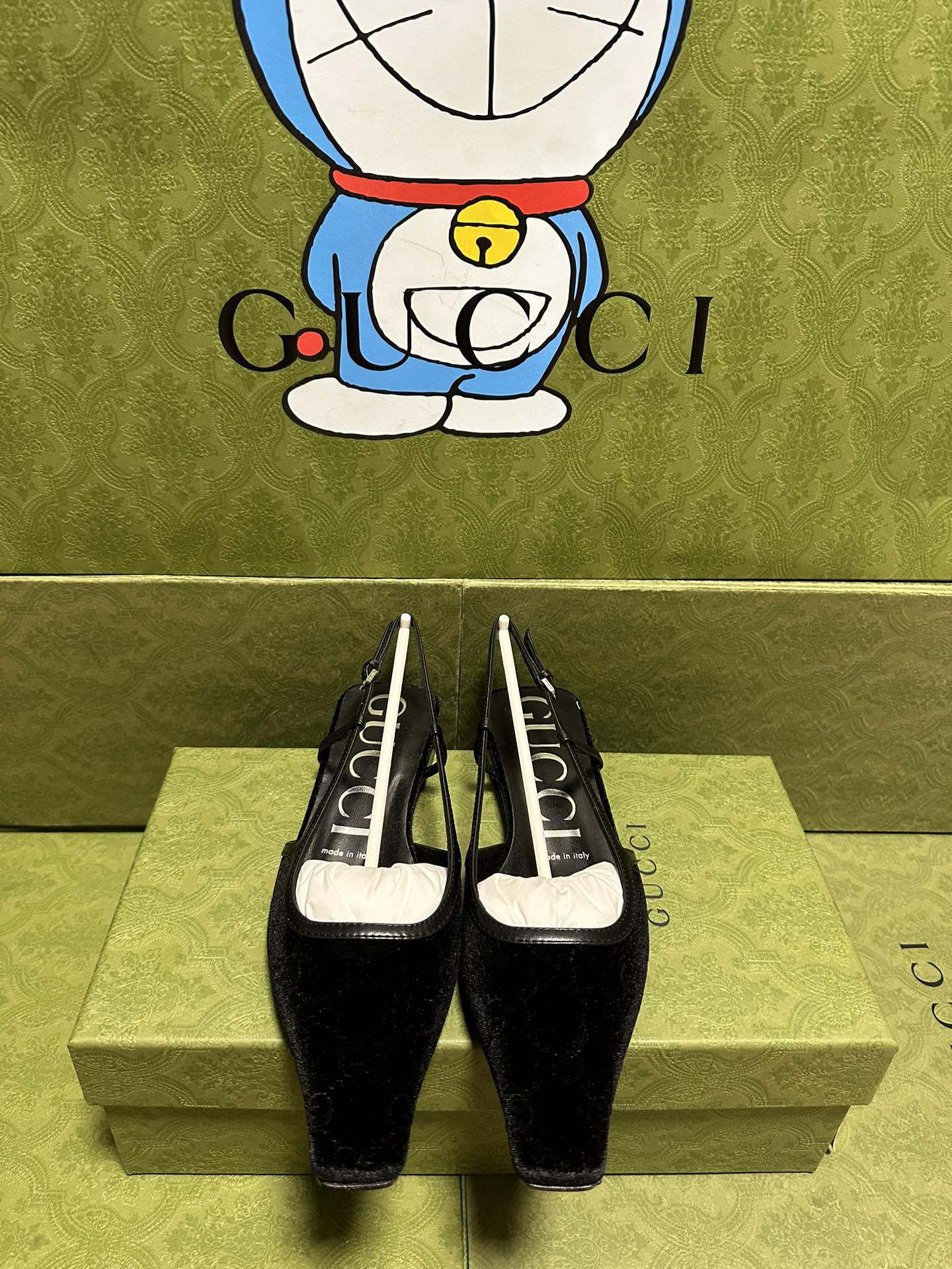 Gucci GG Velvet Flat Shoes