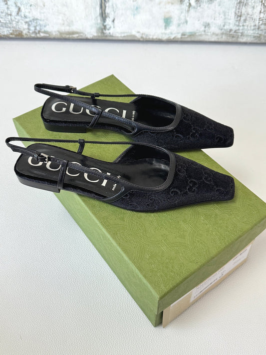 Gucci Black Suede Flat Shoes