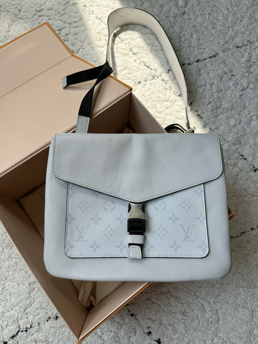 Louis Vuitton Taigarama  Flap Messenger  Shoulder Bag