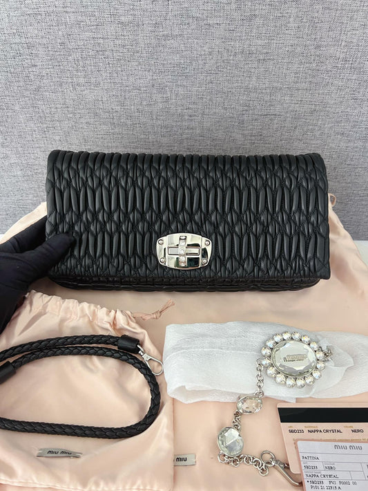 MIUMIU  Chain Leather Shoulder Bag Black