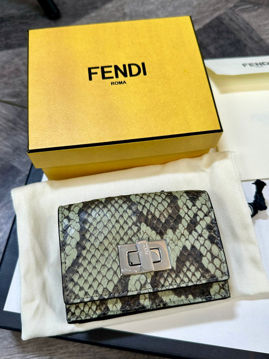 Fendi Peekaboo Tri-fold Wallet Compact Wallet