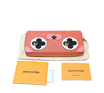 Louis Vuitton Monogram Dog Zipper Wallet